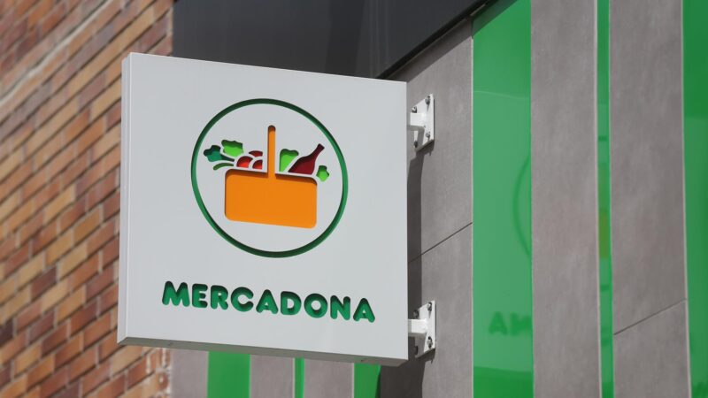 Mercadona lanza un dardo al Gobierno aprovechando la subida del IVA