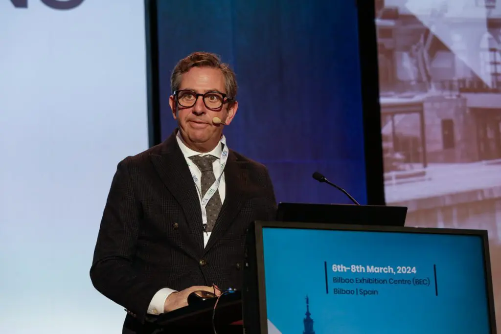 Íñigo Fernández de Mesa, CEOE
