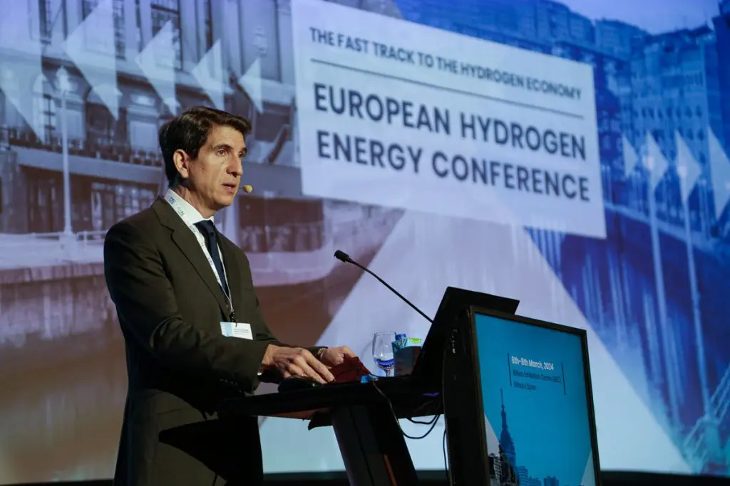 Javier Brey, Asociación Española del Hidrógeno