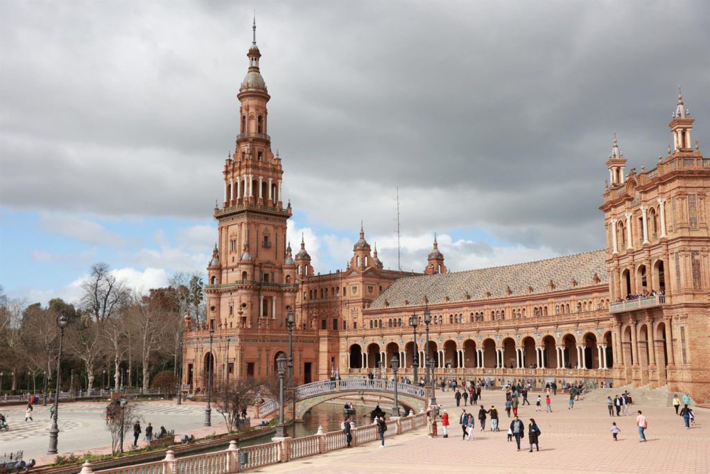 Estas seis regiones concentran el 90% del gasto turístico en España