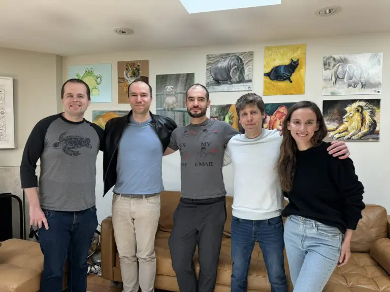 Dimite uno de los cofundadores de OpenAI, la empresa detrás de ChatGPT