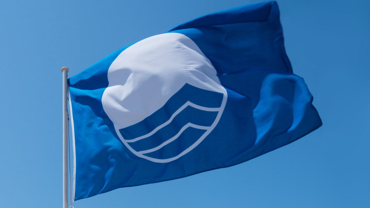 Bandera azul de las mejores playas de España