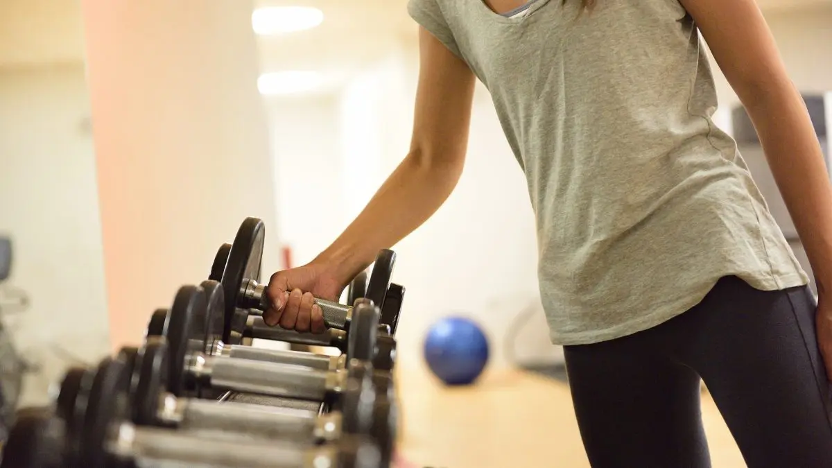 Ejercicio de fuerza mujer