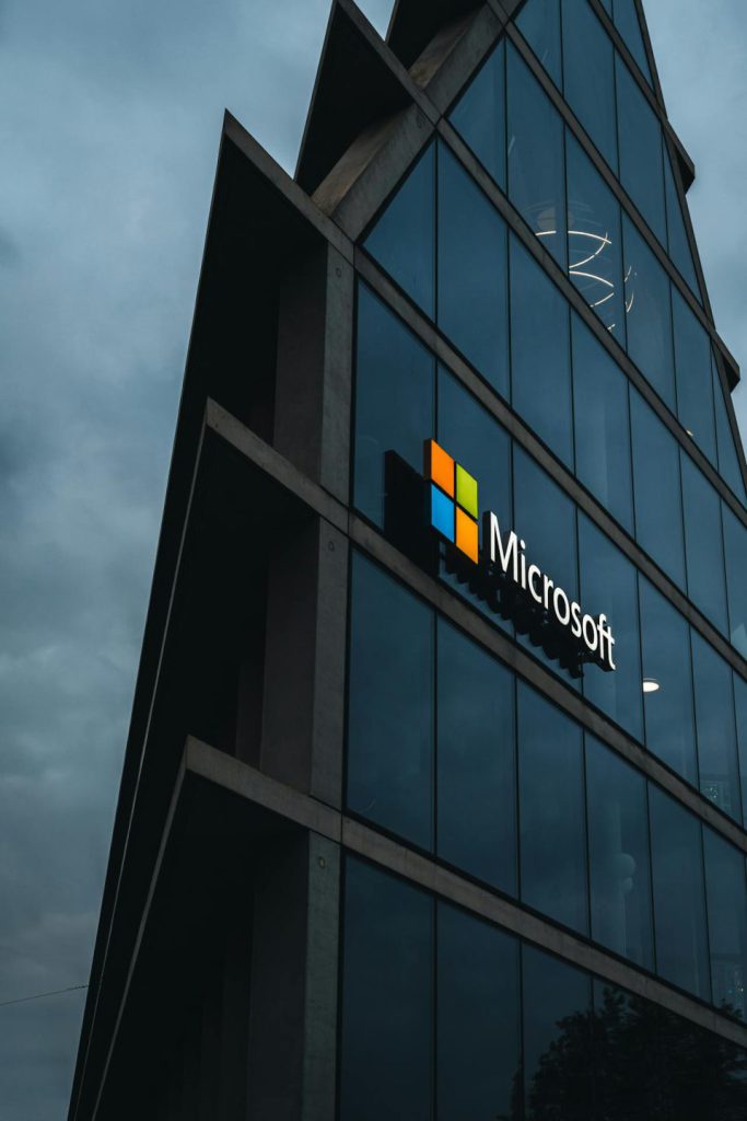 Microsoft no ha terminado de ajustar su plantilla: recorta 1.500 empleos de Microsoft Azure