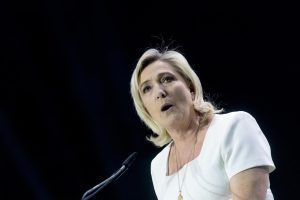 La bolsa de París sube un 2% tras conocerse los resultados electorales de la primera vuelta en Francia
