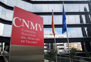 La CNMV, a la espera de la CNMC para autorizar la OPA de BBVA sobre Sabadell