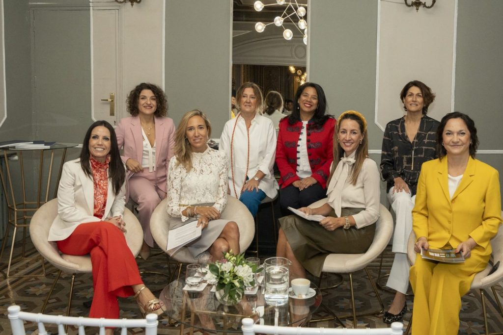 Nace W8, la primera red de mujeres líderes y referentes femeninos en sectores estratégicos de la economía española