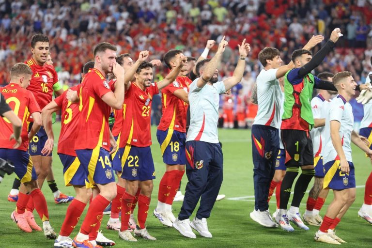 Serbia-España sin la columna vertebral de la selección campeona de la Eurocopa