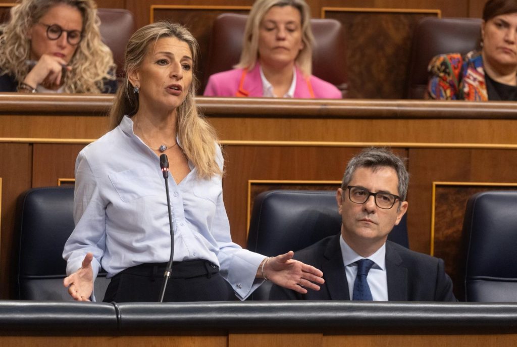 Díaz prohíbe el despido y pone en valor los ERTE y el trabajo a distancia frente a la DANA