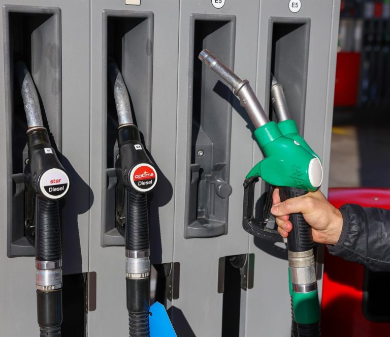 120 gasolineras denuncian a Repsol, Moeve y BP por 600 millones de euros