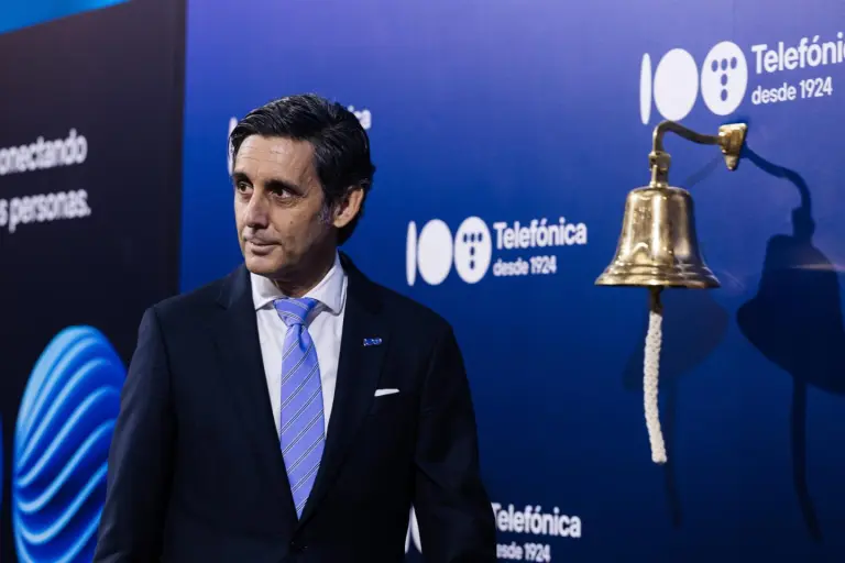 Álvarez-Pallete agradece la confianza a Telefónica y pide apoyo para Murtra