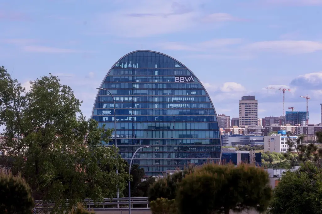 BBVA contratará más de 1.000 trabajadores tecnológicos en 2025