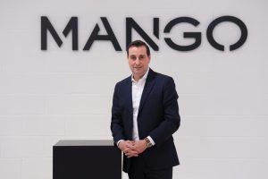 Mango nombra presidente a Toni Ruiz, que seguirá de CEO, y a Jonathan Andic, nuevo vicepresidente