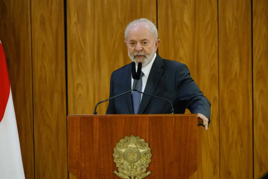 Lula advierte que Brasil responderá si Trump impone aranceles económicos