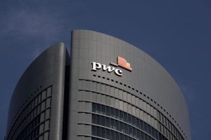 PwC logra reducir al 100% sus emisiones al usar energía renovable en sus oficinas