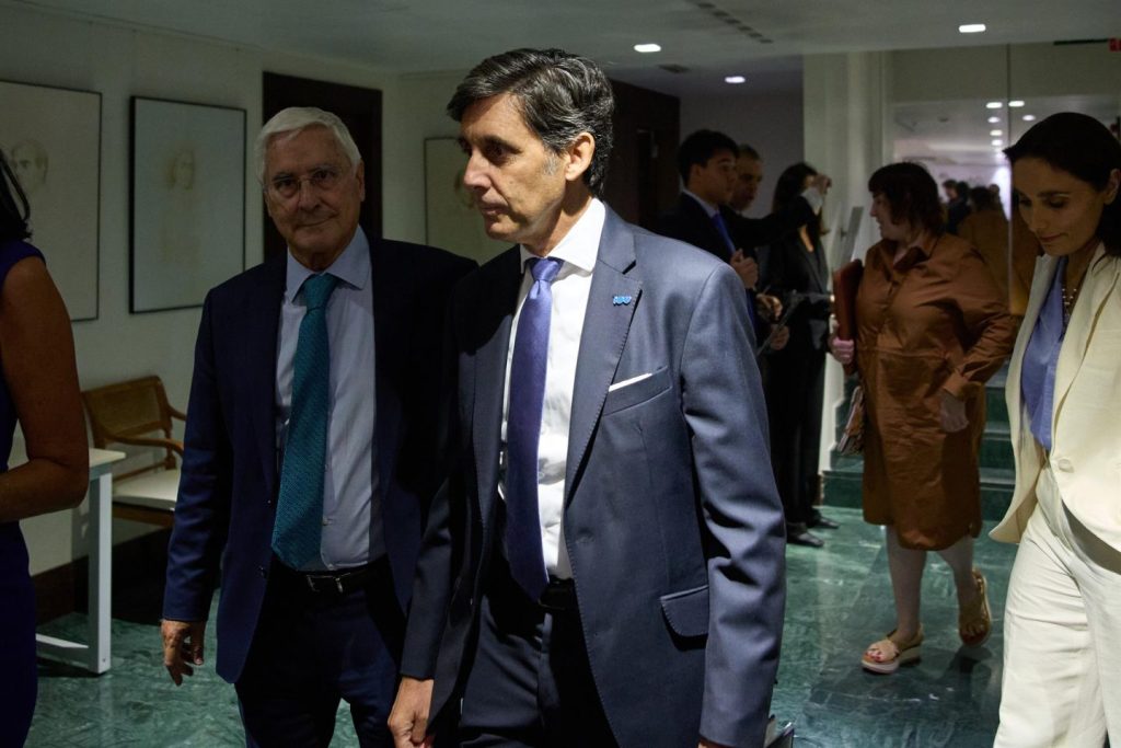 Telefónica despide a Álvarez-Pallete y designa a Marc Murtra como nuevo líder tras la SEPI