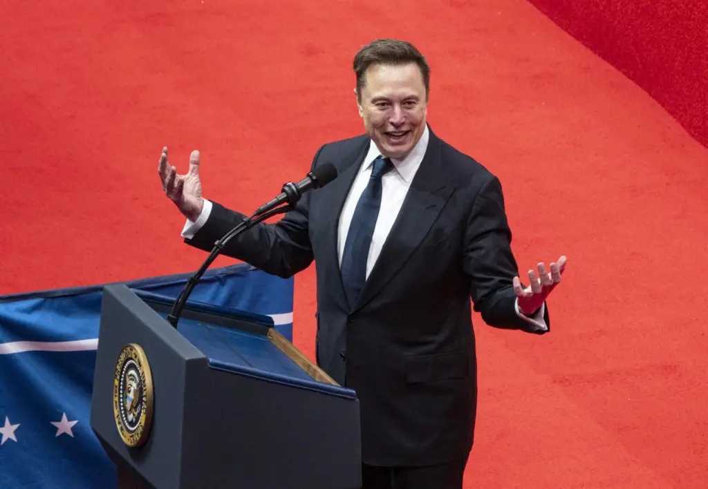 Trump apoya que Elon Musk adquiera TikTok