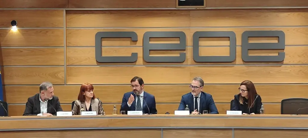 ALA considera que España debe liderar la producción de SAF y solicita más subvenciones
