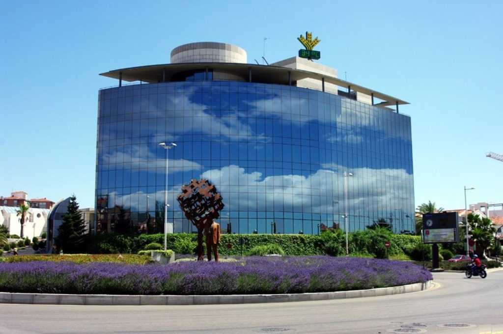 Caja Rural de Granada ya cumple con el capital que exige el Banco de España para 2025