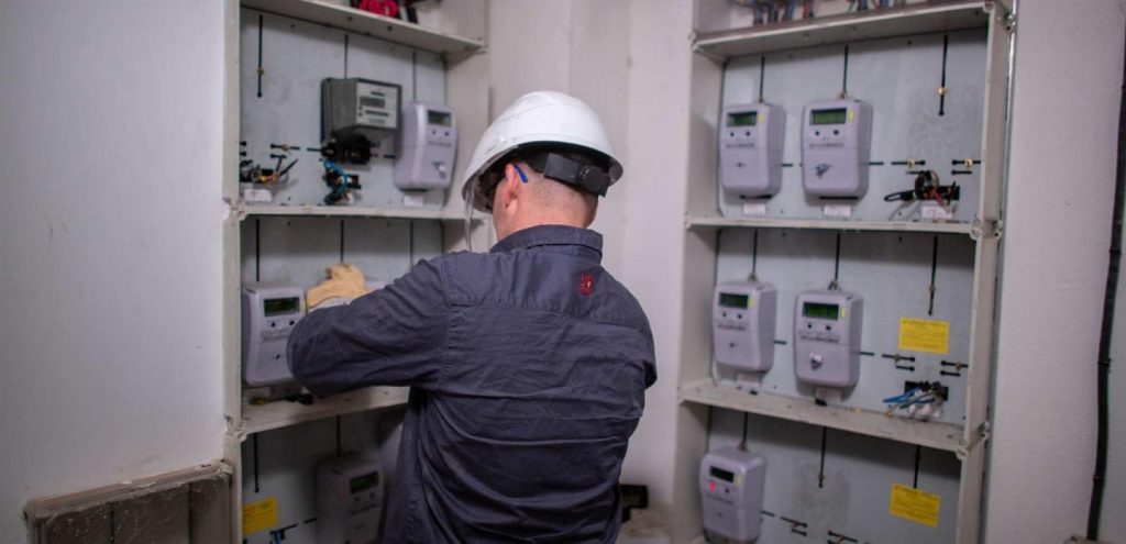 Endesa halló 71.000 fraudes eléctricos en 2024, casi 200 al día