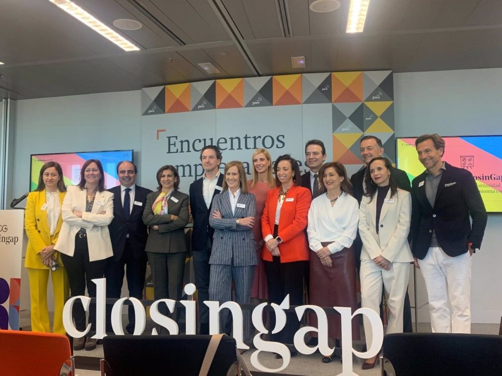 España tardará 37 años en cerrar la brecha de género, que cuesta 255.000 millones