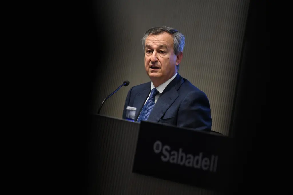 González-Bueno afirma que el regreso del Banco Sabadell a Cataluña es un motivo de orgullo y cercanía