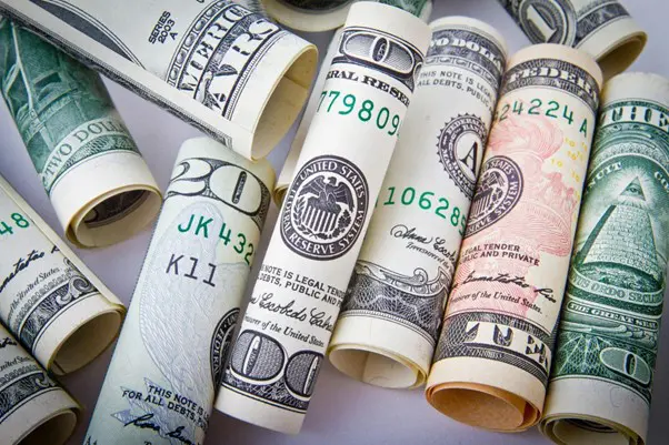 Cómo elegir las herramientas de negociación adecuadas para los mercados de divisas y criptomonedas