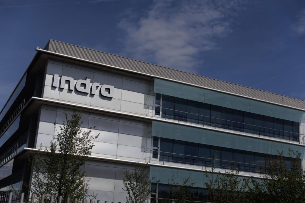 Indra espera que Hispasat e Hisdesat generen 400 millones en ingresos para 2026