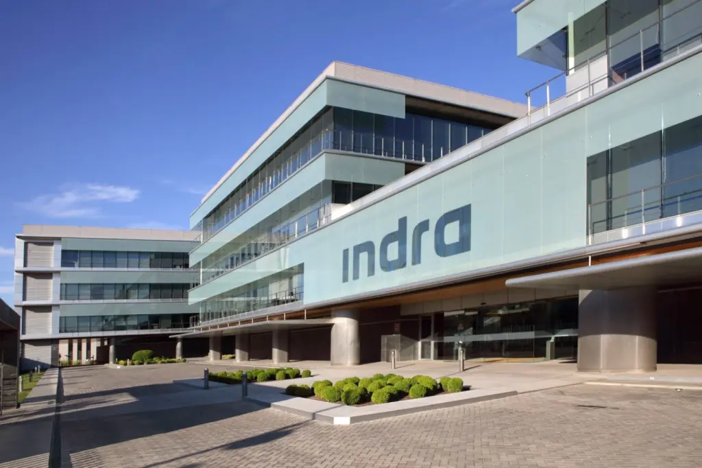 Indra sube en Bolsa tras comprar Hispasat por el aumento del gasto militar en Europa