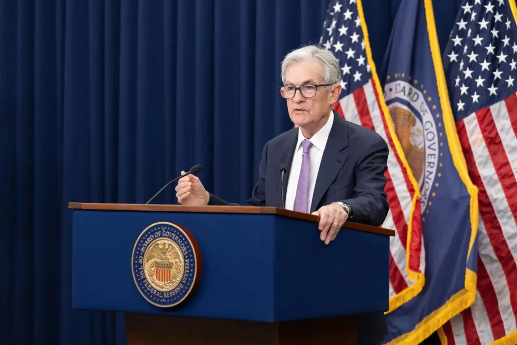 Powell destaca en el Congreso que aún hay mucho por hacer para controlar la inflación