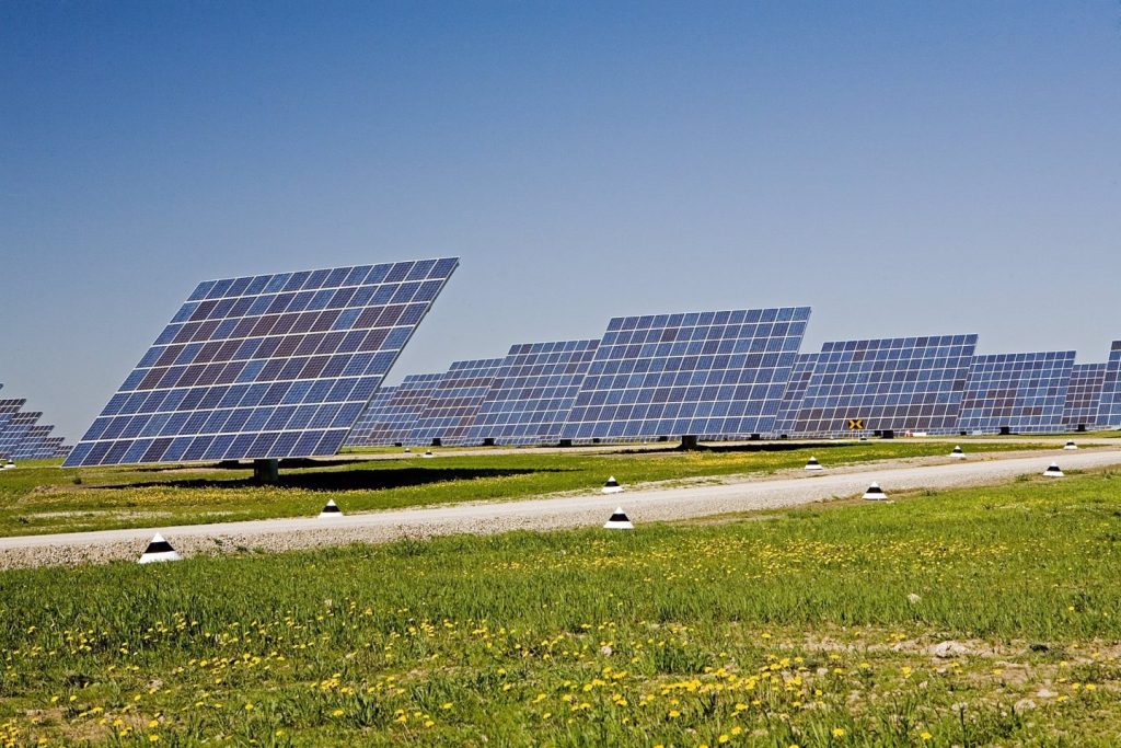 Acciona Energía inicia la construcción de una planta solar de 120 millones en Cebú, Filipinas