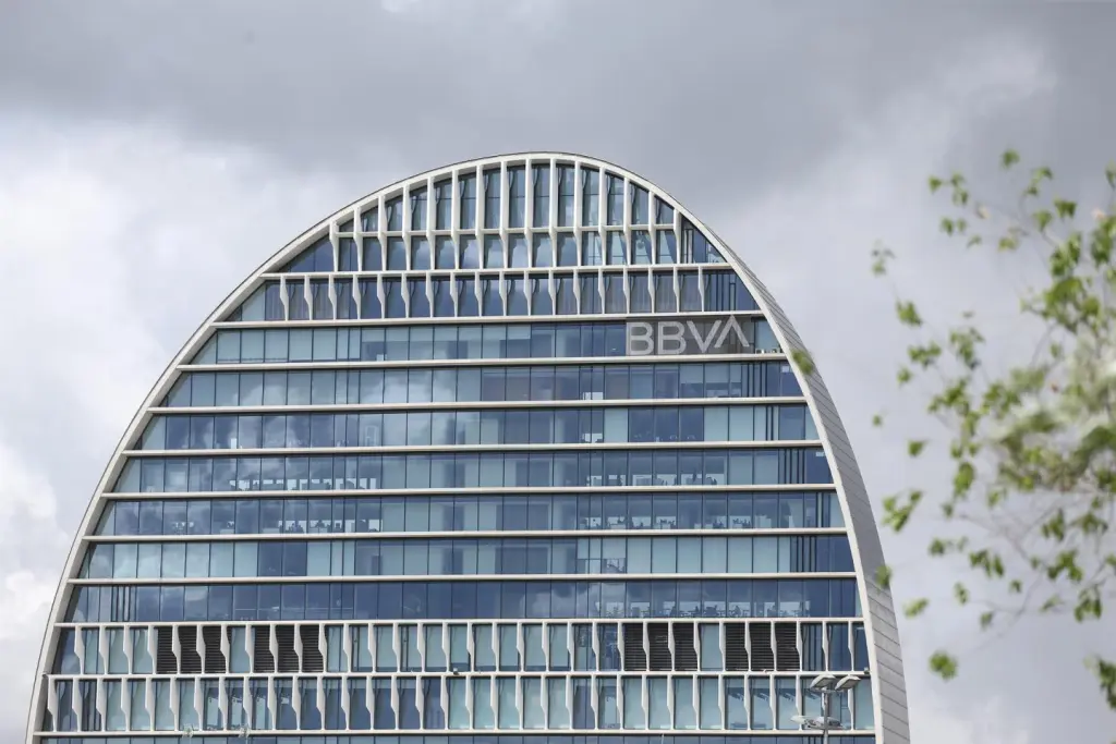 Crisis en las app bancarias: BBVA, Openbank, Abanca y Evo Banco notifican problemas para iniciar sesión