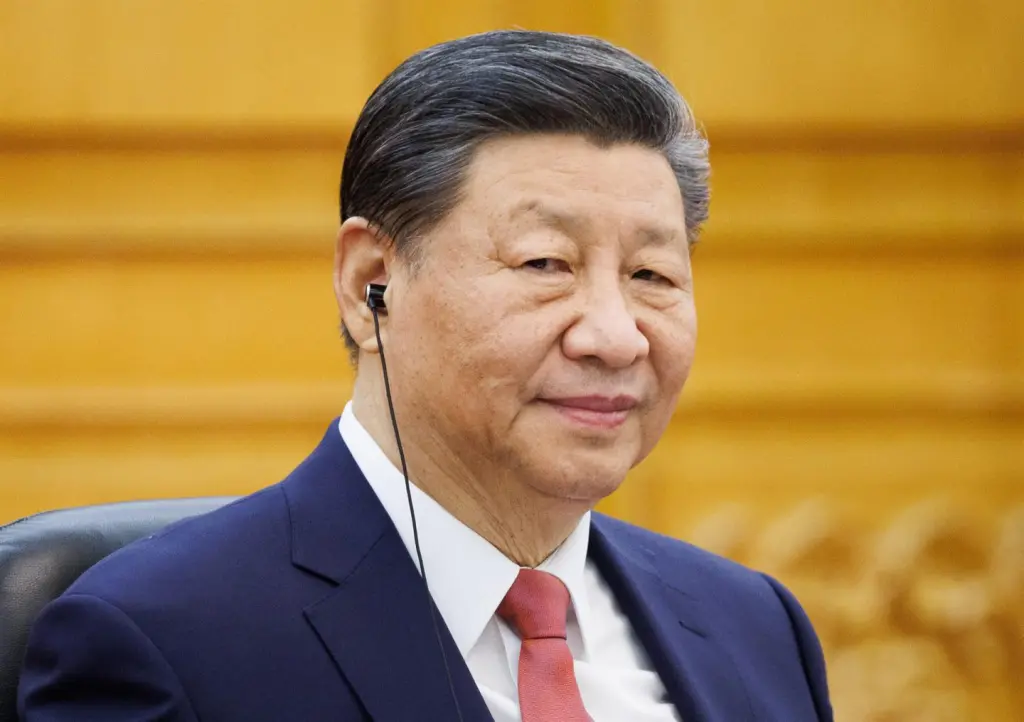 China acusa a EE.UU. de interferir en Venezuela tras su anuncio de aranceles al petróleo