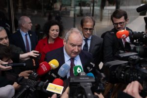 Hereu pide firmeza ante aranceles y resalta la importancia del diálogo para minimizar daños
