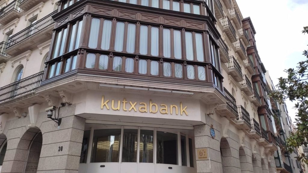 Kutxabank cierra 2024 con un beneficio récord de 535,8 millones, un 4,9% más que el año anterior