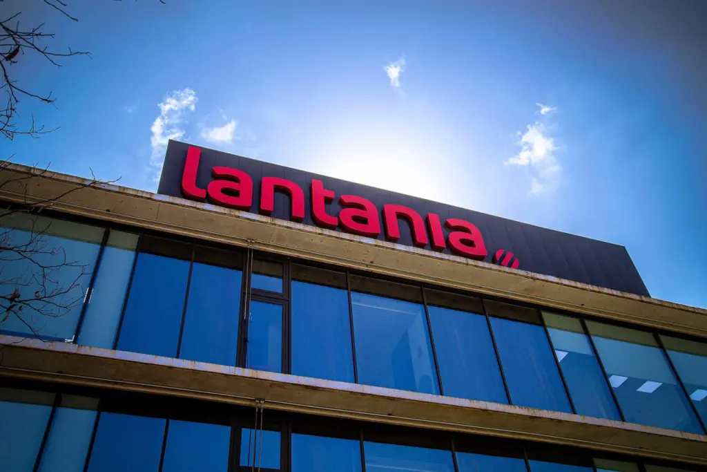 Lantania construirá una desaladora en Arabia Saudí con una inversión de 458 millones de euros