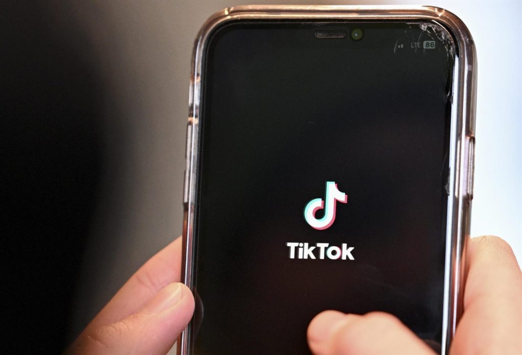 Trump revela que hay cuatro interesados en comprar TikTok en Estados Unidos