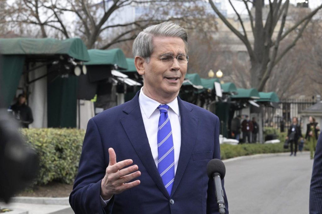 EEUU propone a sus aliados en Asia reducir su déficit comercial con un acuerdo energético en Alaska