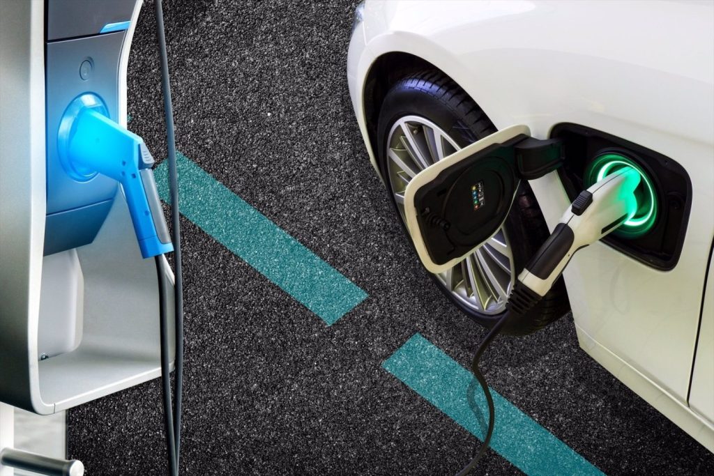 El Congreso vota mañana el Plan Moves III, que incluye 1.735 millones en ayudas para coches eléctricos