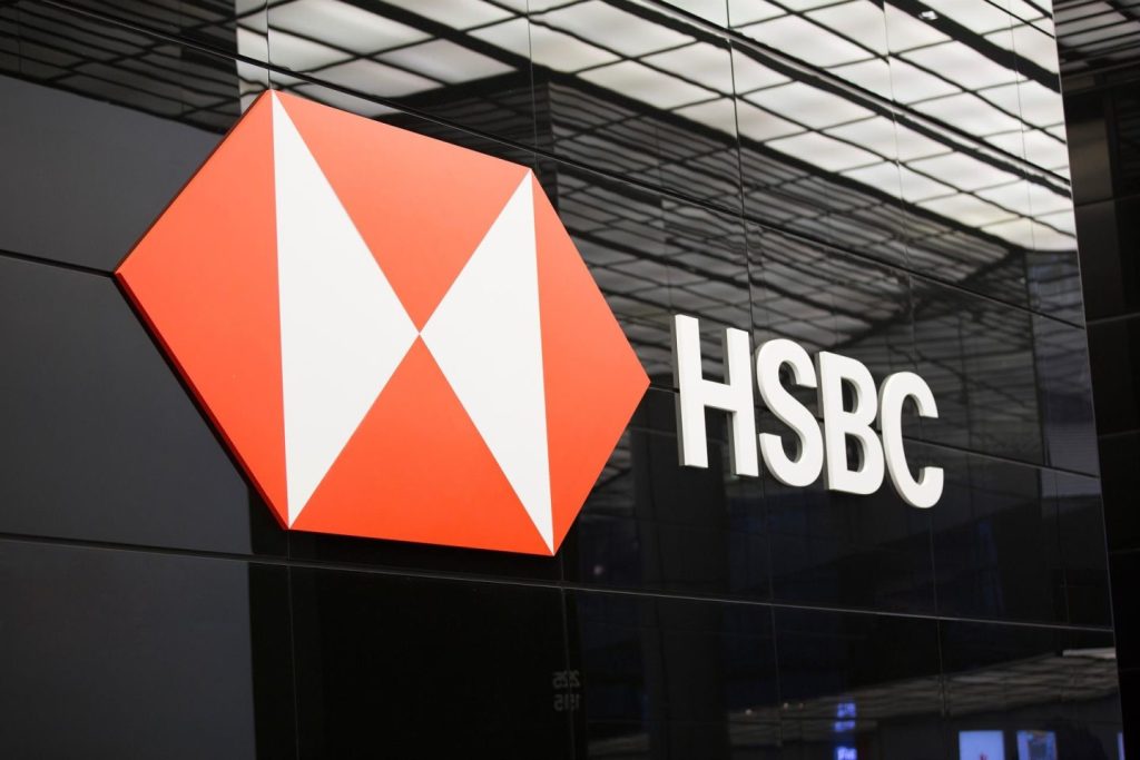 HSBC reduce su beneficio un 32% hasta marzo y anuncia un plan de recompra de 2.637 millones