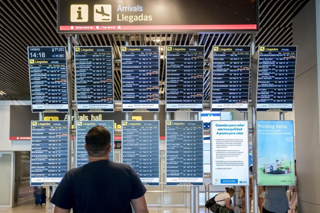 Los aeropuertos españoles manejaron más de 23,8 millones de pasajeros en marzo, un 4,2% más