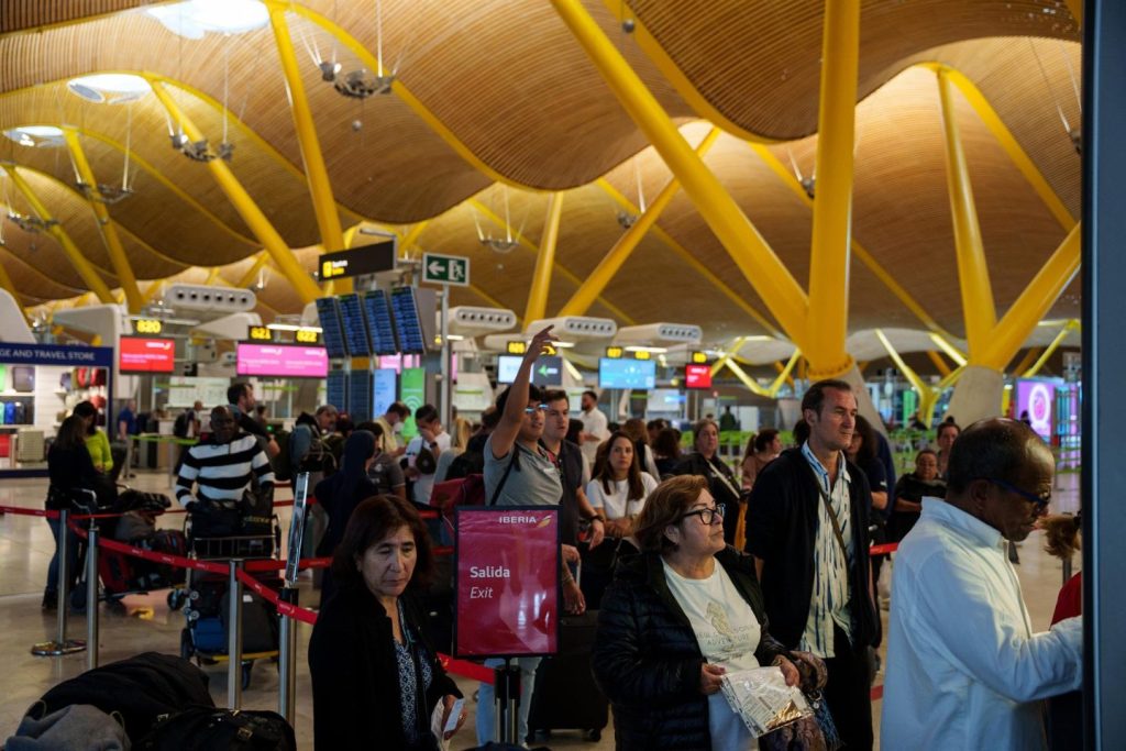 Madrid estima las pérdidas por el apagón en más de 300 millones de euros