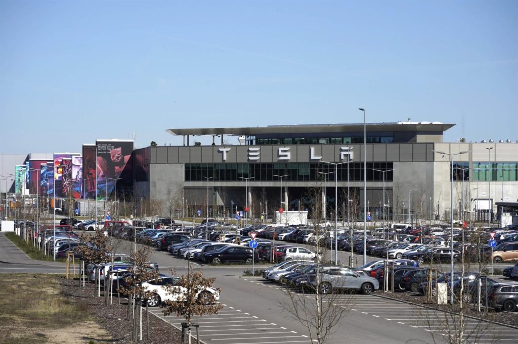 Musk reducirá su tiempo en el Gobierno para centrarse en Tesla a partir de mayo