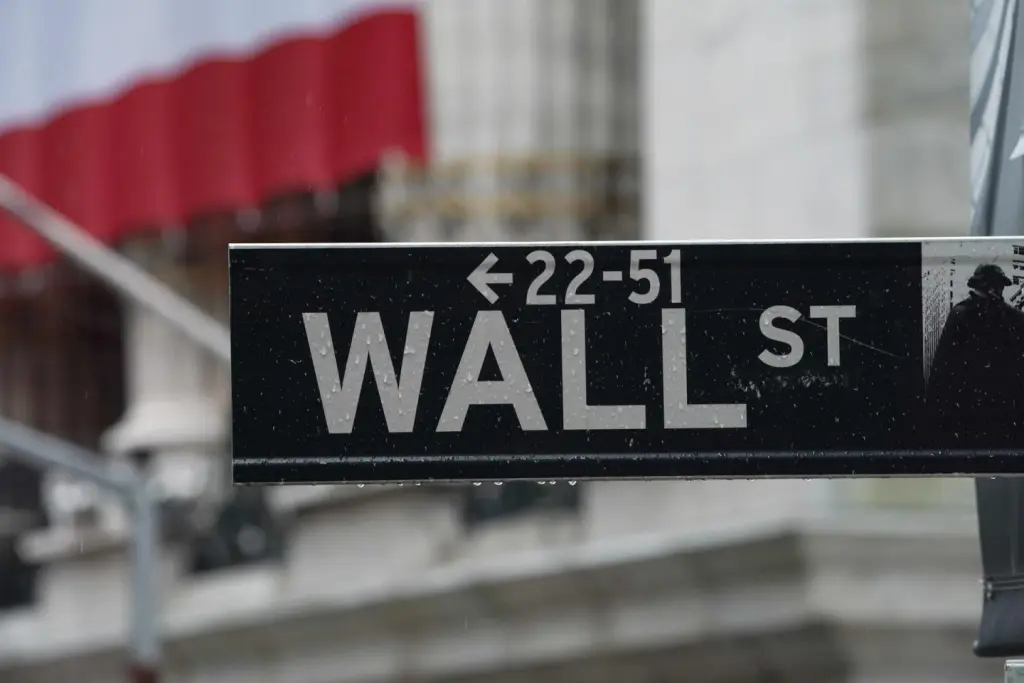 Wall Street se hunde en su primer día tras el ‘Día de la Liberación’ de Trump