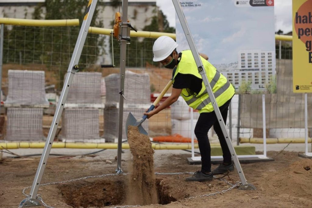 Barcelona y 14 ciudades europeas piden a Bruselas 300.000 euros anuales para vivienda asequible