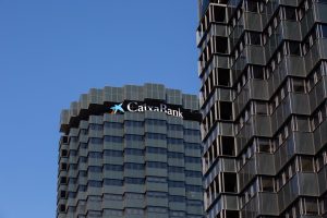 CaixaBank destina 2.490 millones a financiar el sector promotor en 2024, un 7,8% más