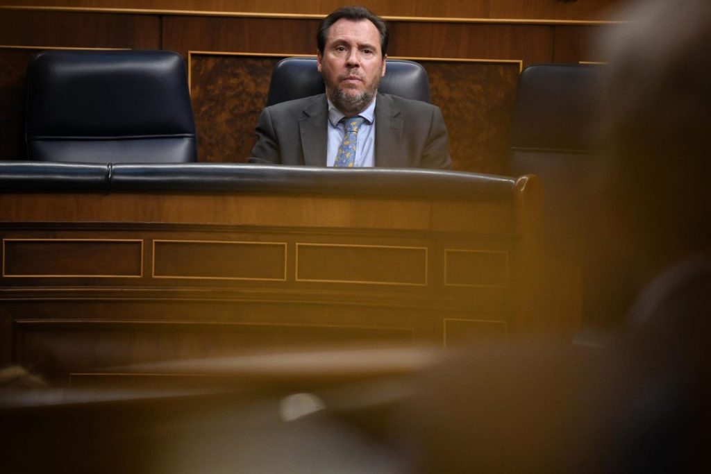 El PP vuelve a pedir la reprobación de Óscar Puente por el caos del apagón en el transporte