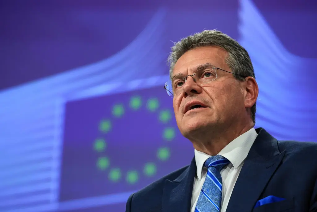 La UE asegura a EEUU su compromiso de alcanzar un acuerdo comercial beneficioso para ambos
