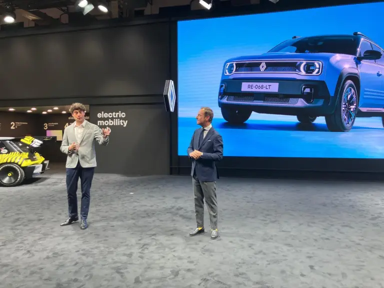 Renault presenta el nuevo R4 eléctrico para hacer popular el coche eléctrico en España