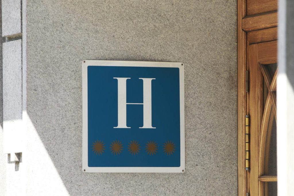 Vox propone un único sistema de clasificación de hoteles en España sin diferencias autonómicas
